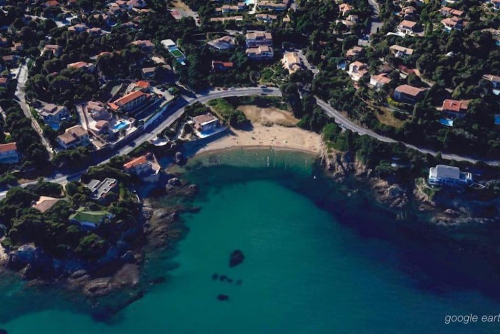 Villa La Crespina Saint Aygulf Exteriör bild