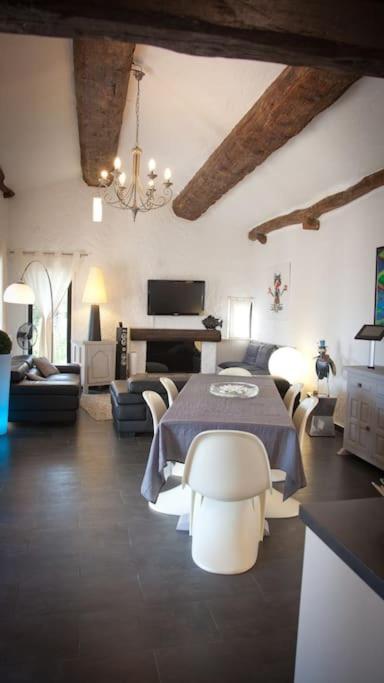 Villa La Crespina Saint Aygulf Exteriör bild