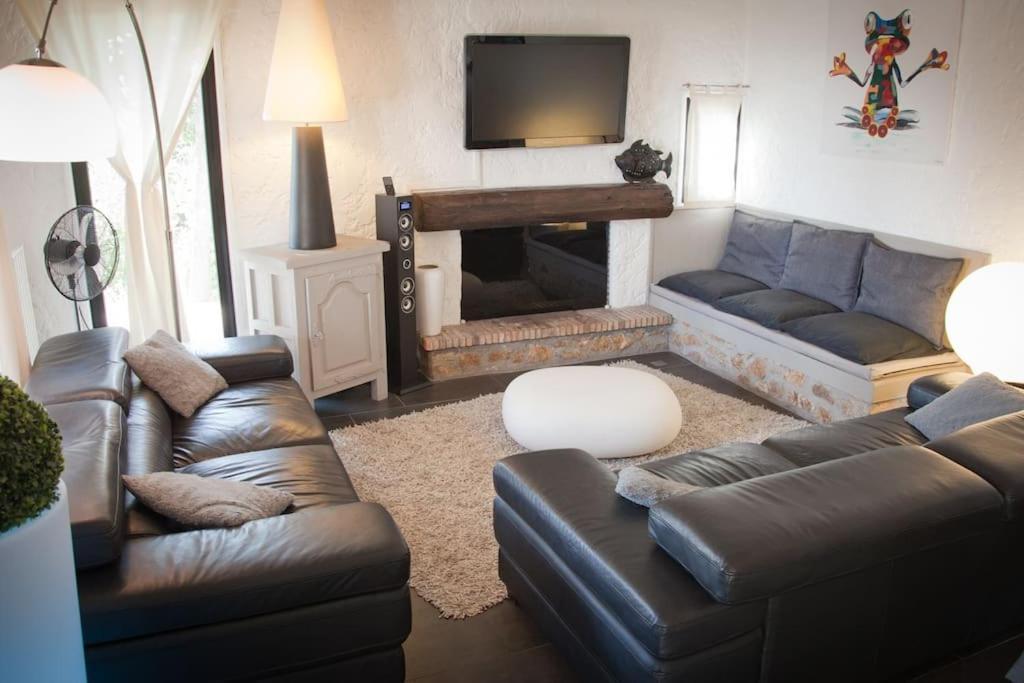 Villa La Crespina Saint Aygulf Exteriör bild