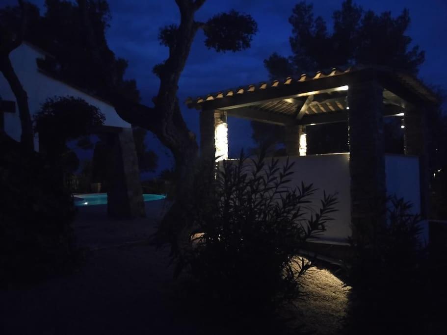 Villa La Crespina Saint Aygulf Exteriör bild